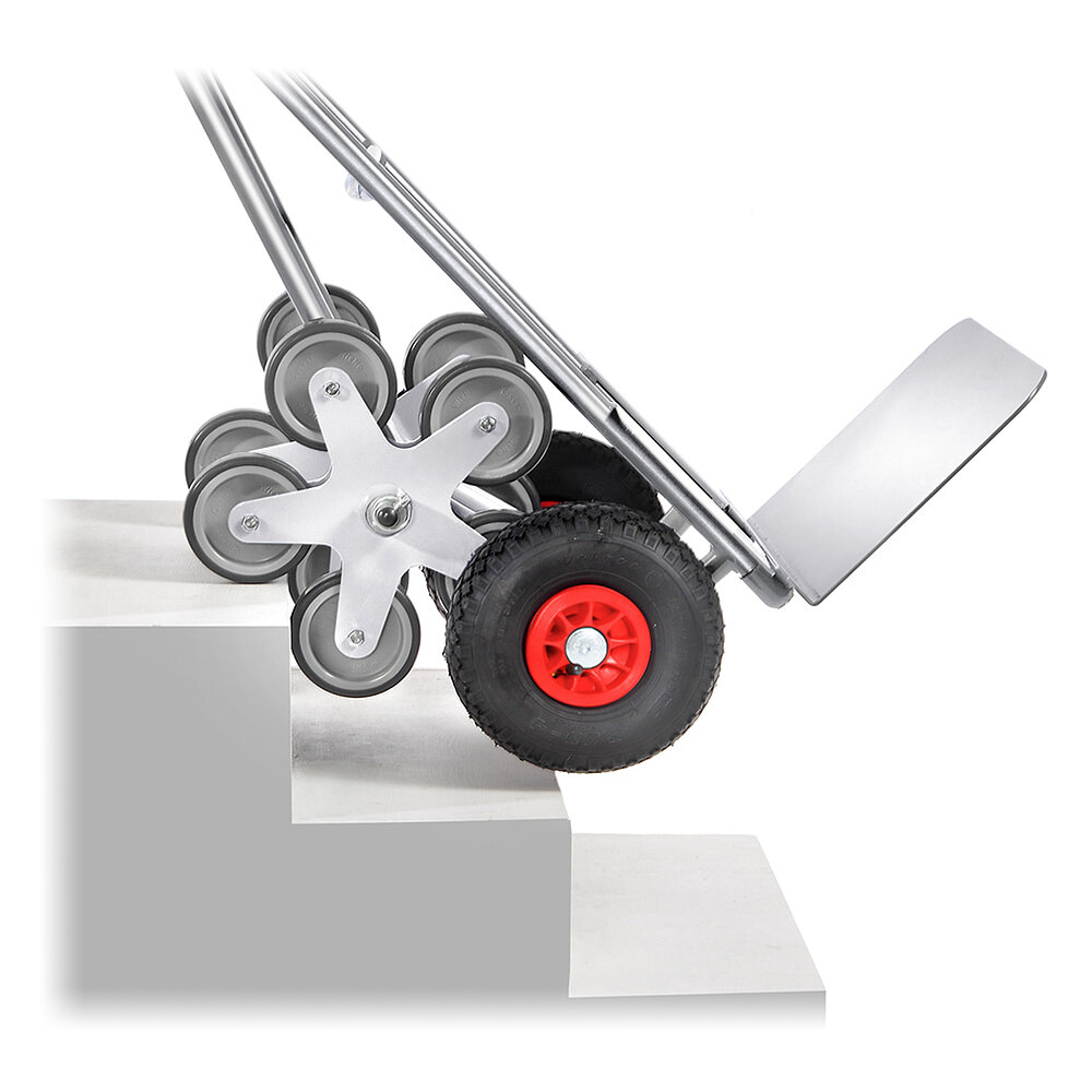 Detailaufnahme eines fünfarmigem Radsterns an einer silberfarbenen FETRA® Treppenkarre aus Aluminium-Stahlrohr auf einer Betontreppe