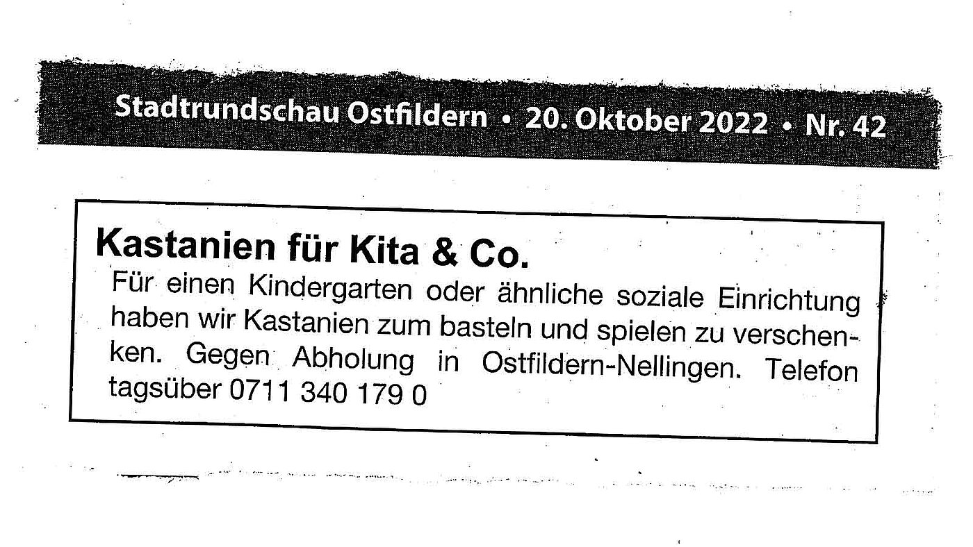 schwarz-weißer Ausriss einer Kleinanzeige im Amtsblatt Ostfildern, in welcher kostenlos Kastanien für einen Kindergarten offeriert werden