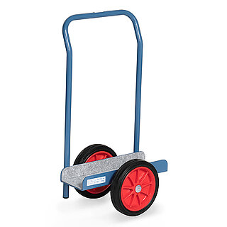 ein blauer FETRA® Roller mit Handbügel zum Transport von Platten mit zwei schwarzen Vollgummireifen auf roten Felgen vor weißem Hintergrund
