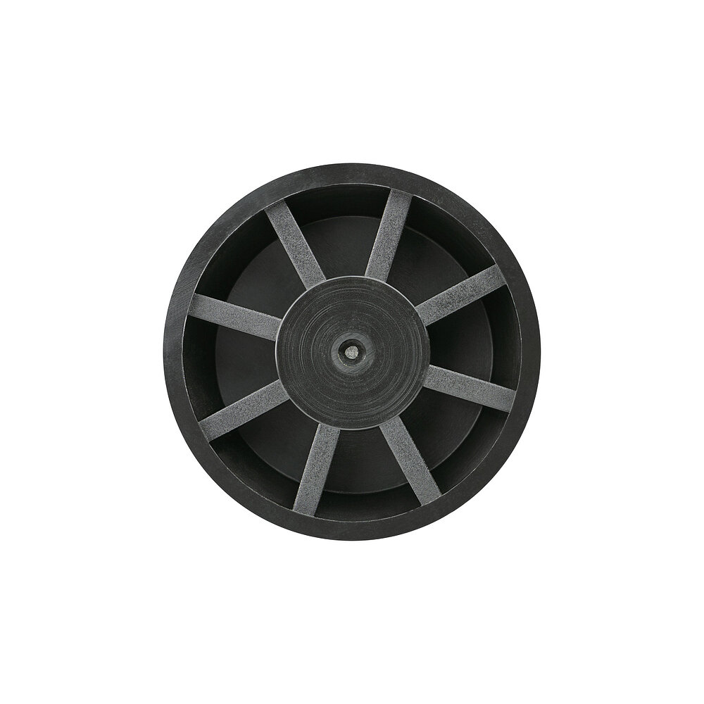 Unterseite eines runden einschraubbaren Gerätefußes aus schwarzem Polyamid mit 70 mm Durchmesser und acht strahlenförmigen Stegen auf weißem Hintergrund