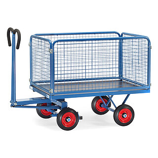 ein blauer FETRA® Handpritschenwagen mit rundum verlaufenden 600 mm hohen Drahtgitterwänden und Vollgummi-Bereifung auf weißem Hintergrund