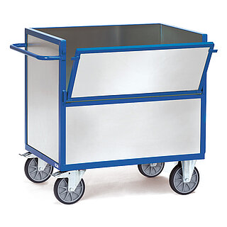 ein blauer FETRA® Blechkastenwagen auf weißem Hintergrund