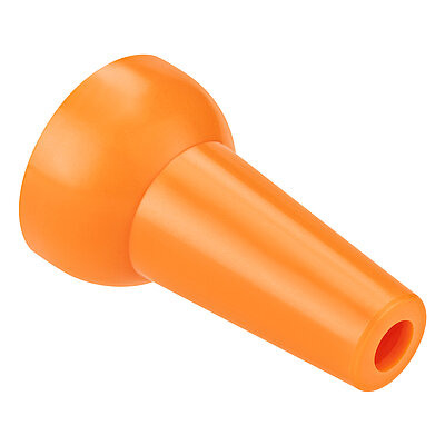 eine orangefarbene Düse der Aqua-Loc Serie aus Kunststoff mit Kugelkopfgelenkpfanne hinten und nach vorne konisch zulaufender Düsenöffnung mit 6 mm Durchlass zur Zuführung von Kühlschmierstoffen, freigestellt auf weißem Hintergrund